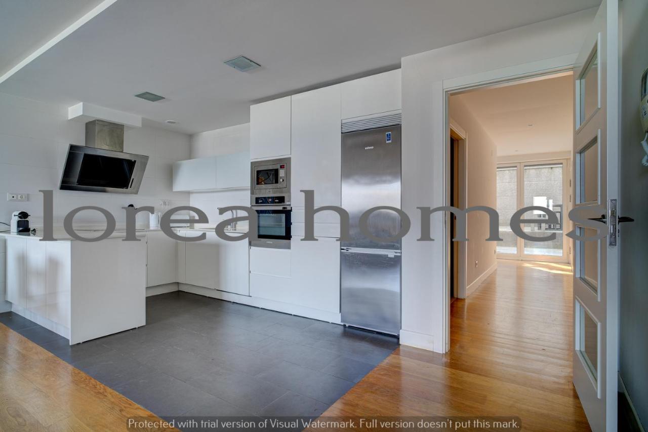 سان سيباستيان La Madame On La Concha Beach, Seaview Apartment المظهر الخارجي الصورة