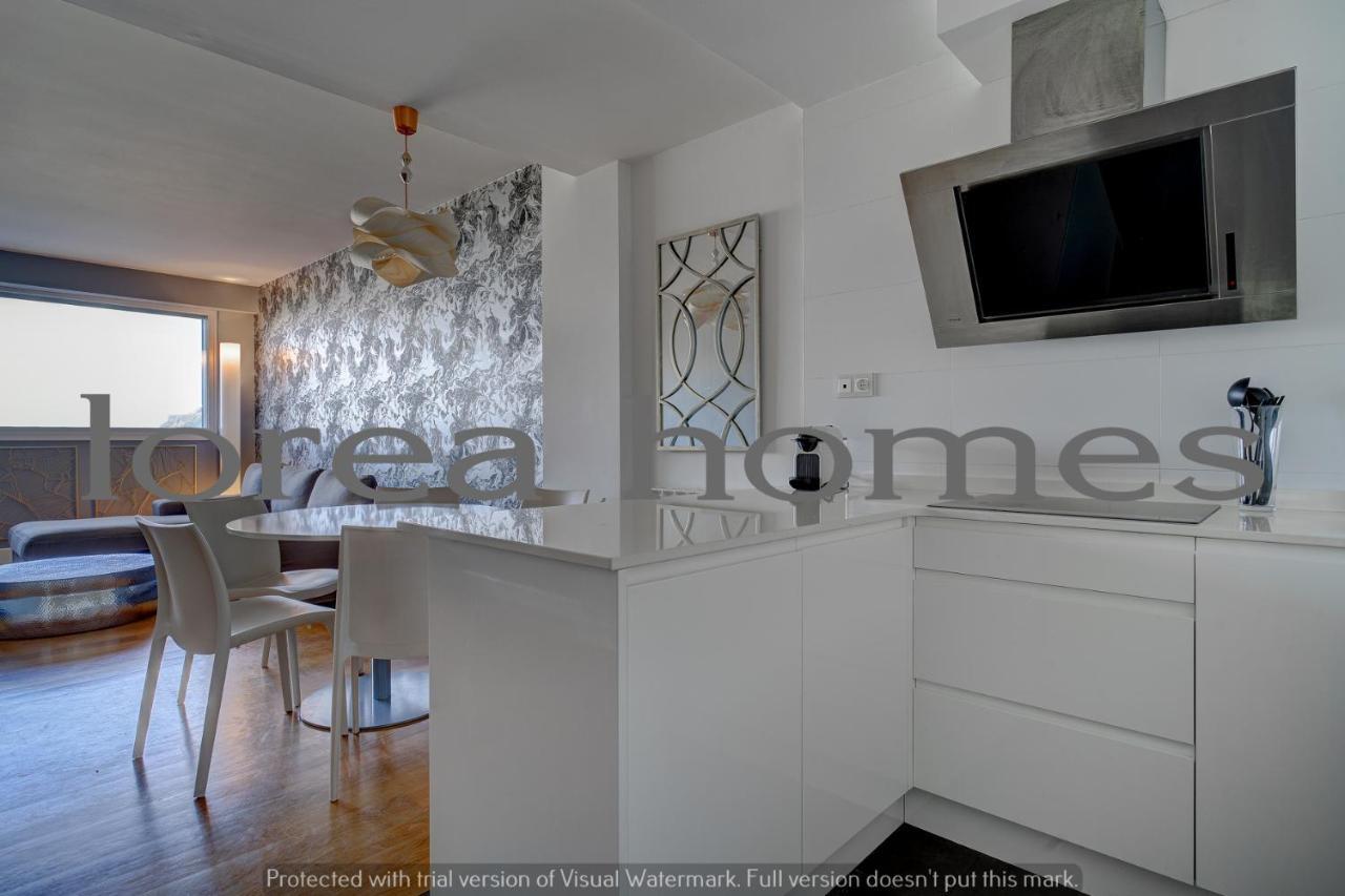 سان سيباستيان La Madame On La Concha Beach, Seaview Apartment المظهر الخارجي الصورة