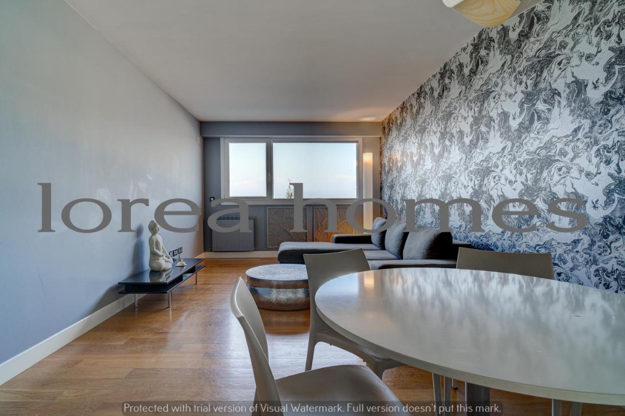 سان سيباستيان La Madame On La Concha Beach, Seaview Apartment المظهر الخارجي الصورة