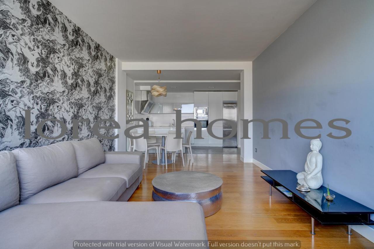 سان سيباستيان La Madame On La Concha Beach, Seaview Apartment المظهر الخارجي الصورة